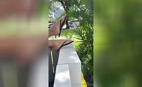 Natacha Burnz flip flops teasing